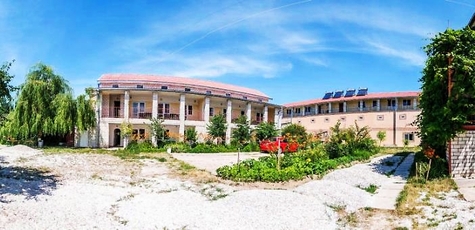 From 3 days in May in economy at «Azimut»