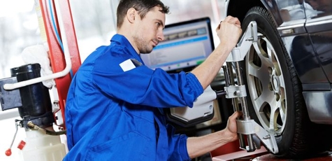 Camber-convergence of wheels at «VCar service»