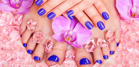 Маникюр и педикюр с покрытием в «Lime nail bar»