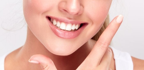Cкидка до 51% на установку имплантов в «Dentaris»