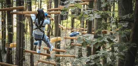 Проходження маршрутів у мотузковому парку Лазанка!