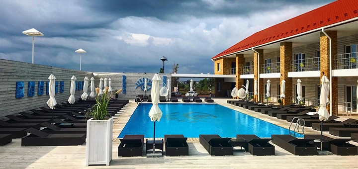 

Від 2 днів в вересні з басейном в «Lido Resort»