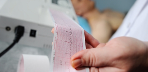 Examination by a family doctor with ECG in «Pulse»