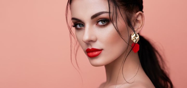 https://cdn1.pokupon.ua/uploaded/new_campaign_pictures/781894/data/main620x292/shutterstock_1799837539.jpg?1623938022