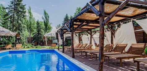 Знижка 50% на відвідування басейну в Rental Center