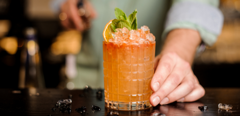 40% discount on all cocktails at «Food Laboratory»