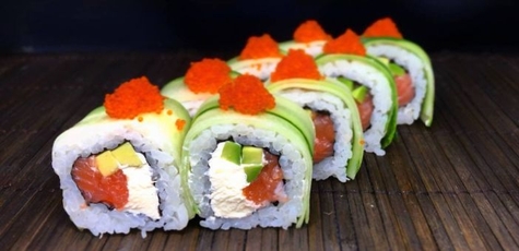 50% discount on sushi, rolls from «WakaYama»