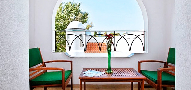 https://cdn1.pokupon.ua/uploaded/new_campaign_pictures/786876/data/main620x292/mb-zatoka-villa-casablanca-nomer-19-5-800x60020200623-11284-12sslzg20210512-165564-116509s20210728-104214-y465e6.jpg?1627465544