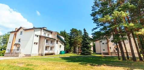 Від 3 днів з сніданками на турбазі «Nester-House»