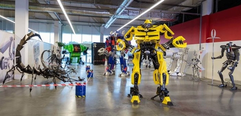 50% discount on the exhibition of transforming robots