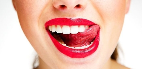 УЗ-чистка зубів з фторуванням в «Dentorus»