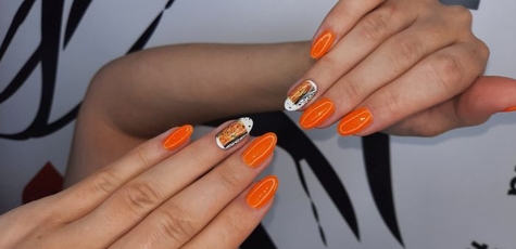 Discount on Coated or Extensible Manicure