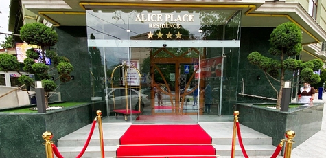 From 2 Days for New Year, Christmas at Alice Place