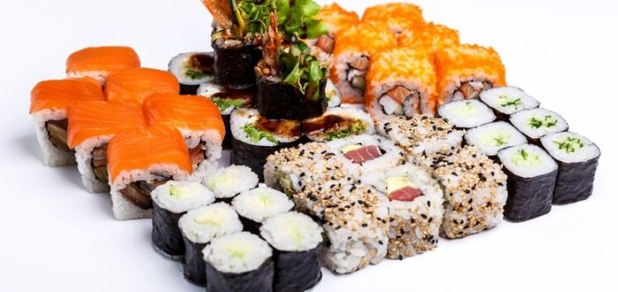 https://cdn1.pokupon.ua/uploaded/new_campaign_pictures/814279/data/main620x292/set-nagoya-800x600-416.jpg?1639990396