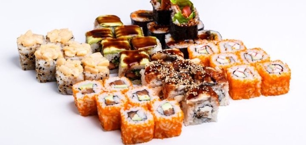 https://cdn1.pokupon.ua/uploaded/new_campaign_pictures/814280/data/main620x292/set-tokio-800x600-470.jpg?1639990396
