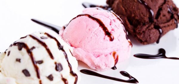 https://cdn1.pokupon.ua/uploaded/new_campaign_pictures/818197/data/main620x292/depositphotos_43090387-stock-photo-balls-of-ice-cream.jpg?1642606383