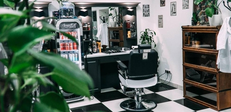 Men's Haircut and Beard Trim at «Lipsky»