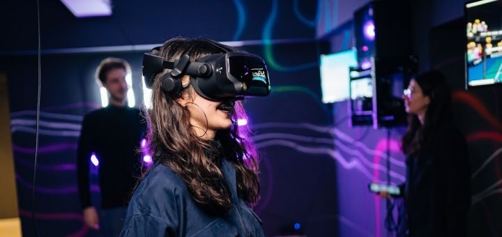Акція на До 2 годин VR гри в клубі «Sfera VR» від Pokupon - 10