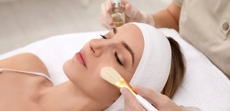 50% Discount on Facial Peel from Yulia Menshikova