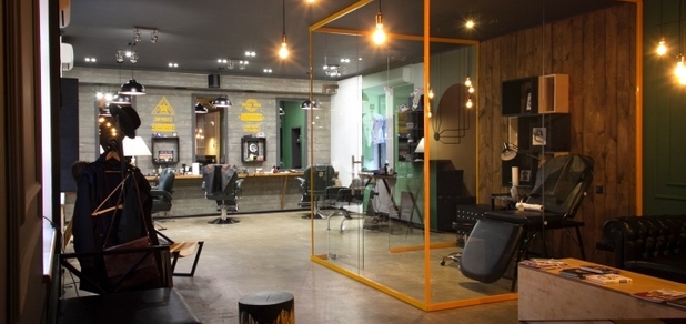https://cdn1.pokupon.ua/uploaded/new_campaign_pictures/861422/data/main620x292/Beauty-in-Kiev-Barboss-Barbershop-photo-01.jpg?1680082605