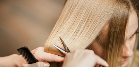 Жіноча стрижка з укладкою в салоні «Beauty Zone»
