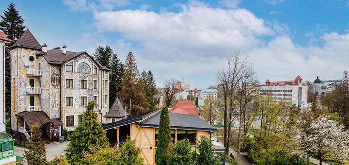https://cdn1.pokupon.ua/uploaded/new_campaign_pictures/863625/data/main720x340/photo-124.jpg?1684419742
