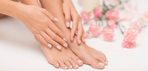 Манікюр та педикюр з покриттям у «Lina Nails»