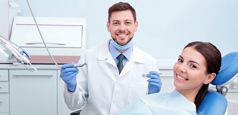 Чистка зубов с Air-Flow в «Dental Clinic»