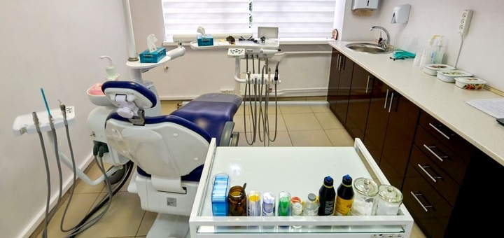 Акція на Чистка зубів Air-Flow у клініці «Obolon Dent» від Pokupon - 2