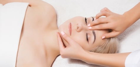 Up to 3 facial massage sessions in «Slim & Relax»