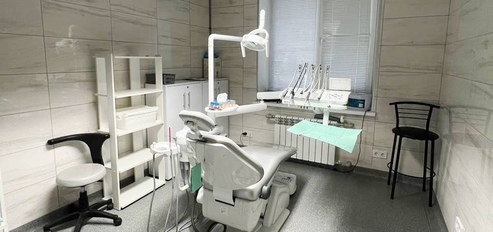 Акція на Ультразвукова чистка зубів у клініці «AB dental» від Pokupon - 3