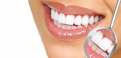 Чистка зубов с Air Flow в «Fokina Dent»