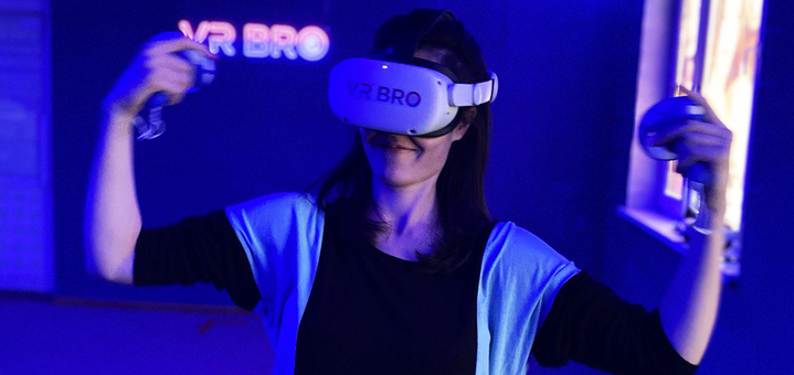 Акція на Година гри в VR тир або симулятор польоту в VR BRO від Pokupon - 16