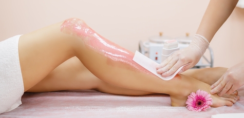 Sugaring or waxing at Storchak beauty