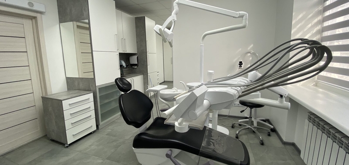 Акція на Чистка зубів з Air-Flow в «Allure dental office» від Pokupon - 2