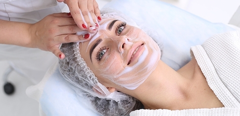 Up to 5 Facial Peeling Sessions at the Safe Cosmo
