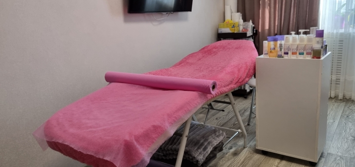 Акція на До 10 сеансів масажу у студії «Косметологія» від Pokupon - 2