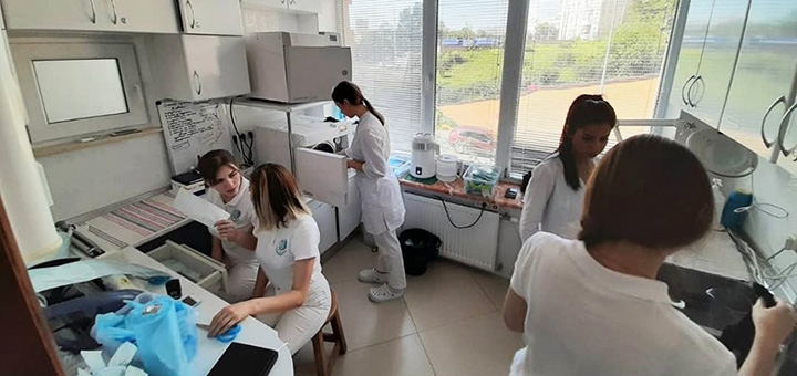 Акція на УЗ-чистка зубів з Air-Flow у клініці «Са-Ната» від Pokupon - 8