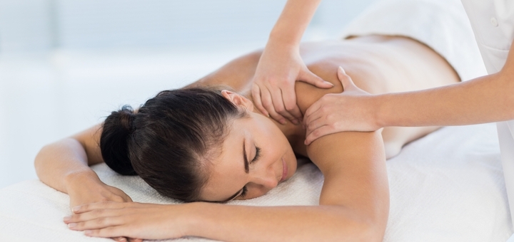Акція на До 10 сеансів масажу тіла у студії «M&D» від Pokupon