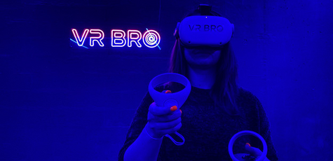 Час игры или квеста виртуальной реальности VR BRO