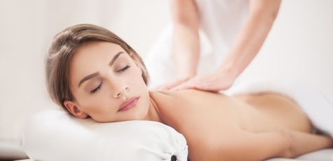 Up to 4 Sessions of Back Massage in the Tatual