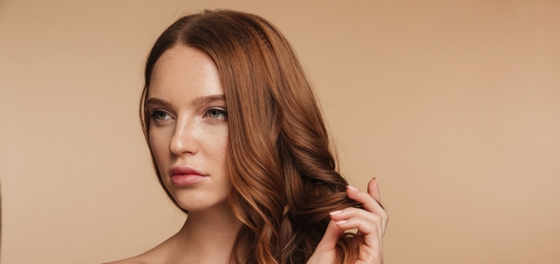 https://cdn1.pokupon.ua/uploaded/new_campaign_pictures/923309/data/main620x292/beauty-portrait-pretty-ginger-woman-with-long-hair-posing-looking-away.jpg?1745303097