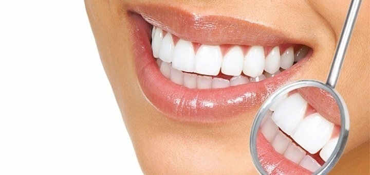 Чистка зубов с Air Flow в «Favorite Dental Cliniс»