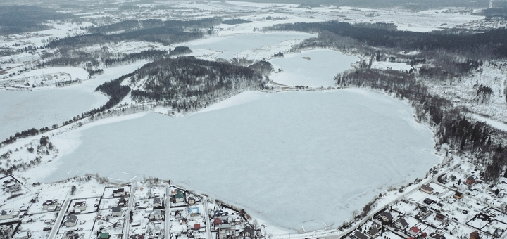 https://cdn1.pokupon.ua/uploaded/new_campaign_pictures/926093/data/main720x340/aerial-view-village.jpg?1735293864