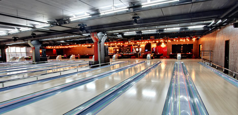 Up to 3 Hours of Play at the Sky Mall Bowling Club