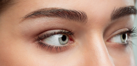 Eyelash lamination, eyebrow tinting at Lemniskata