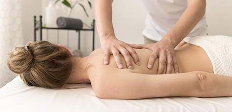 Up to 5 back massage sessions at Kraina Masazhu