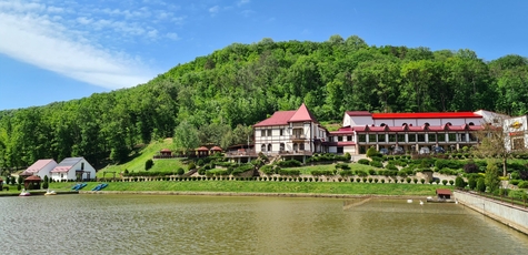 Від 2 ночей зі сніданками в «Мішин-СіТі»