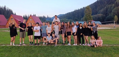 Camp Lisova Varta in Yablunytsia for 10 Days