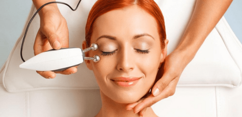 До 3 сеансов микротоков в «Gurina Beauty»